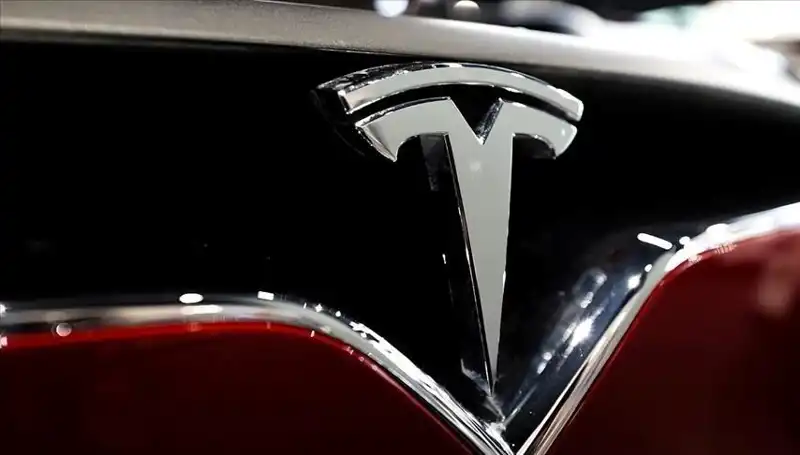 Tesla’da Kriz: Ucuz Model Beklentisi ve HW3 Sahiplerinin FSD Hayali