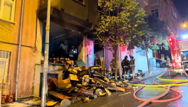 Bağcılar'da Beş Katlı Binada Yangın İhbarı: Paniğe Neden Oldu!
