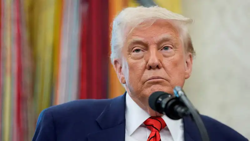 Trump G7 Zirvesini Neden Terk Etti? Acil Beyaz Saray Toplantısı!