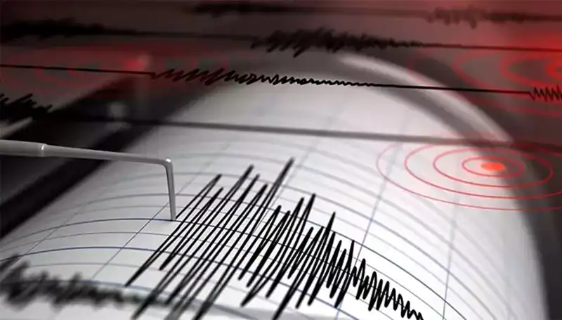 Datça Açıklarında Yaşanan 4,4 Büyüklüğündeki Deprem Panik Yarattı