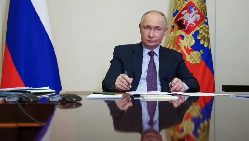 Putin, Esad'ı Suriye'den İade Etmeyecek: Gelişmeler Ne Olacak?