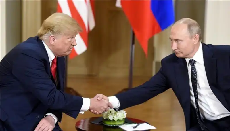 Kremlin'den Önemli Açıklama: Putin, Trump ile Görüşmeye Hazır