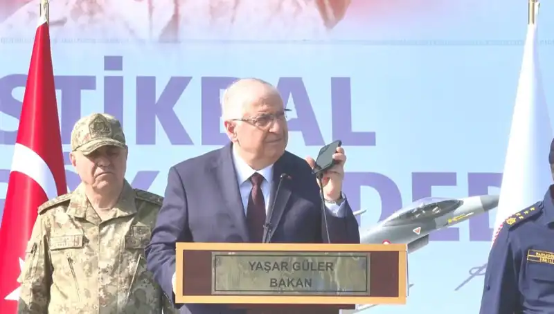 Cumhurbaşkanı Erdoğan'dan Mehmetçiğe Bayram Mesajı: Gurur ve Teşekkür