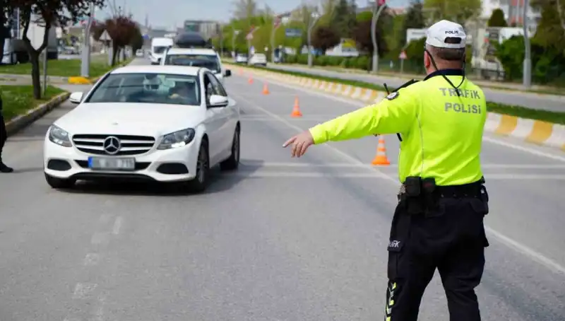 2025’te Yeni Trafik Cezaları Geliyor: Cezalar Ne Kadar Artacak?