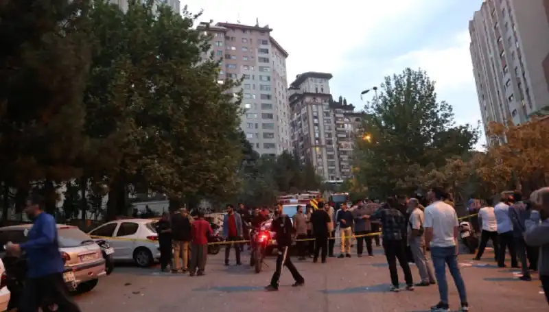 İsrail'den Tahran'a Sarsıcı Hava Saldırısı: Yeni Gerginlikler Başladı