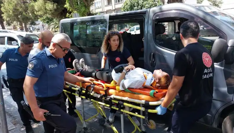 Samsun'da Minibüs, Kamyona Çarpması Sonucu Yaralılar Var!