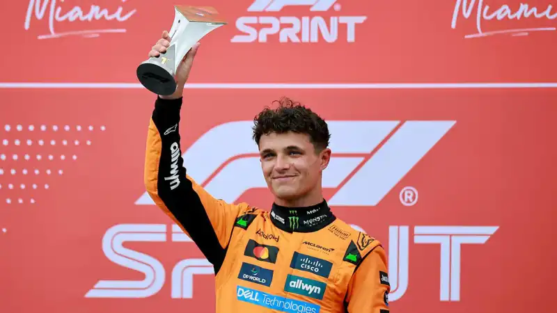 Lando Norris, Formula 1'de Tarihi Zaferle Şampiyonluğa Ulaştı!