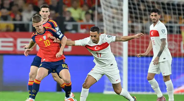 İspanya ve Türkiye, Dostluk Maçında Beraberliği Rekor Oyunla Kutladı