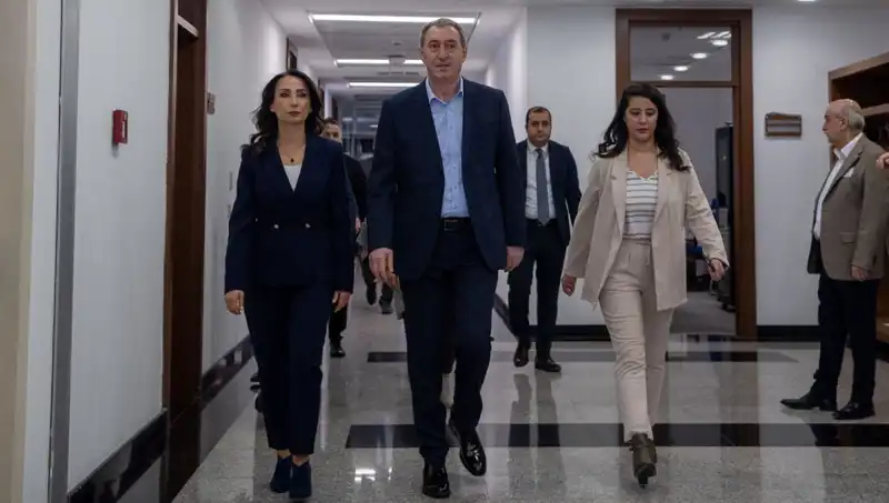 DEM Parti Heyeti, Siyasi Parti Turu ile Yeni İşbirlikleri Arıyor