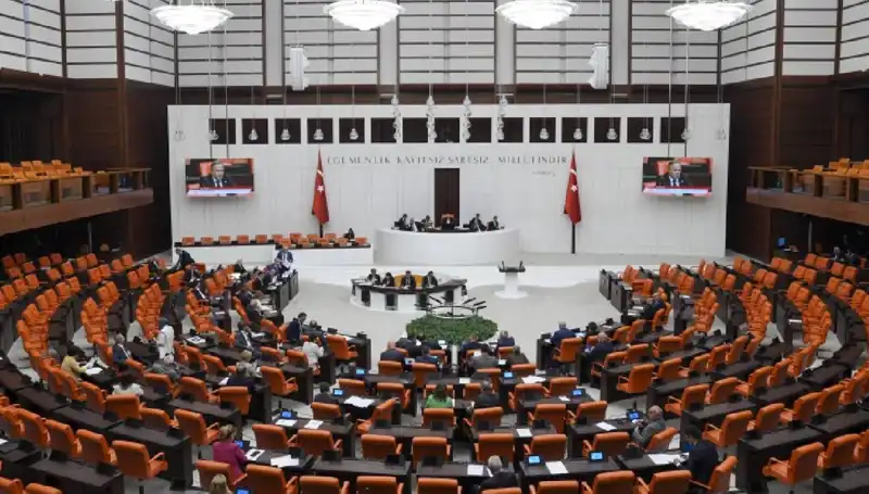 Zeytinlik Teklifinde Tarihi Gelişme: 8 Madde Daha Onaylandı!