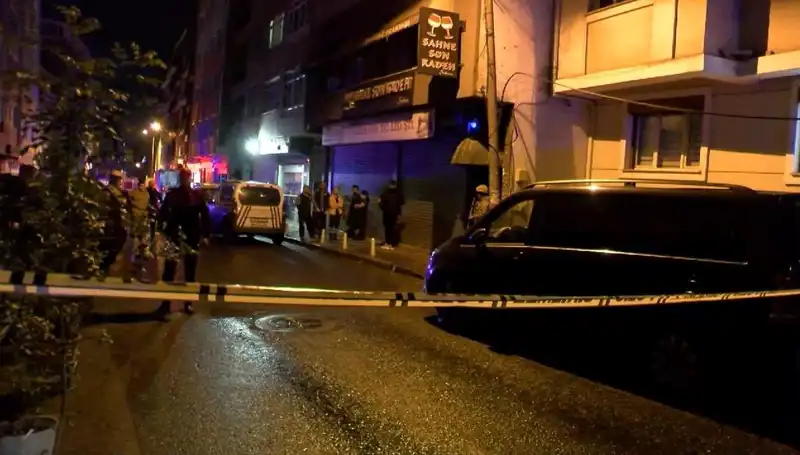 Eğlence Mekanında Panik: El Bombalı Saldırı Sonucu 7 Yaralı