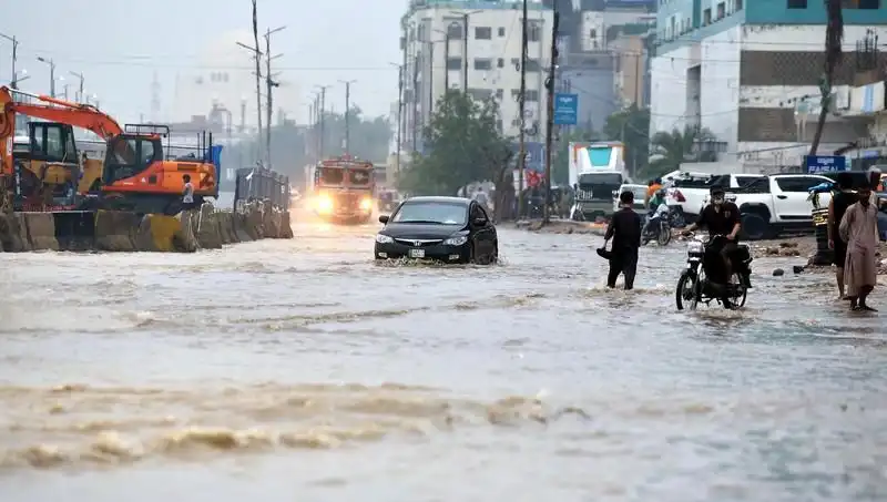 Pakistan’da Muson Yağmurları Felaketi: Can Kayıpları 785’e Ulaştı