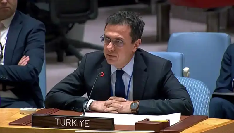 Suriye’de Siyasi Çalkantılar: İsrail'in Hava Saldırıları Ne Zaman Son Bulacak?