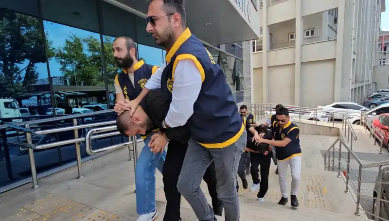 FETÖ Yalanıyla Milyonluk Vurgun: Yalanlar ve Gerçekler