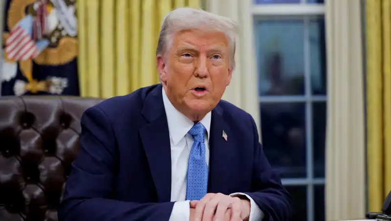 Trump'tan Şok Açıklama: İran'dan Petrol Alan Ülkelere Yaptırım Geldi!
