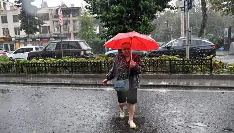 Sarı Yağış Uyarısı: 7 İlde Şiddetli Yağış Bekleniyor!