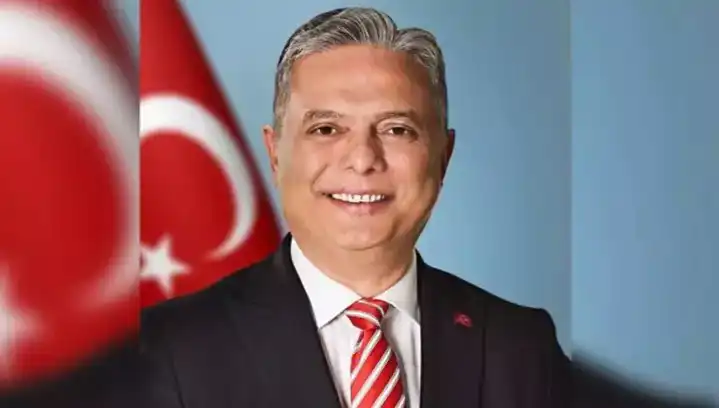 CHP’nin Yeni Yüzü: Ümit Uysal Kimdir ve Hedefleri Neler?