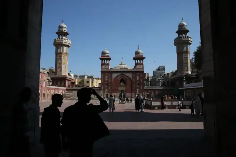 300 Yıllık Tarihiyle Babür İmparatorluğu'nun Gizemleri Keşfediliyor