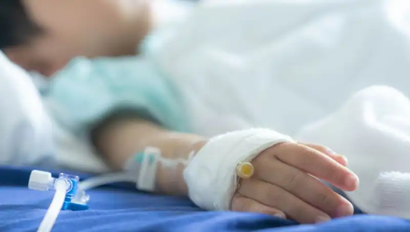 Mıknatıs Yutan 7 Yaşındaki Çocuk, Ölümden Döndü: Aileler Dikkat!